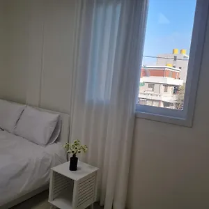  Апартаменты Hongdae Gangnam Line 2 St 1 Min